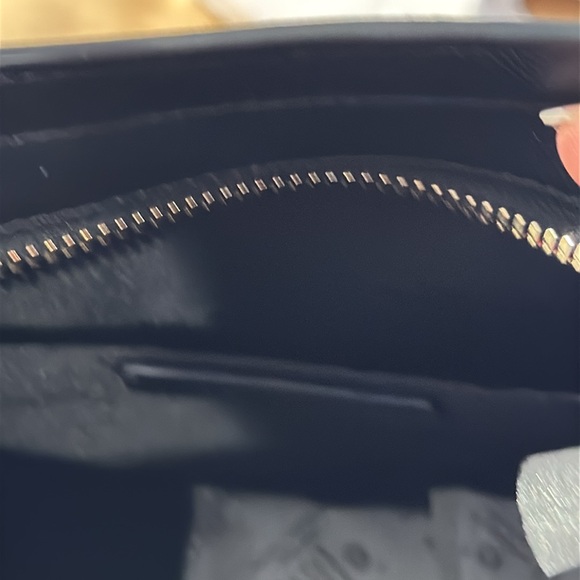 ♠️Kate spade Kenzie Small Tote. - Picture 10 of 13